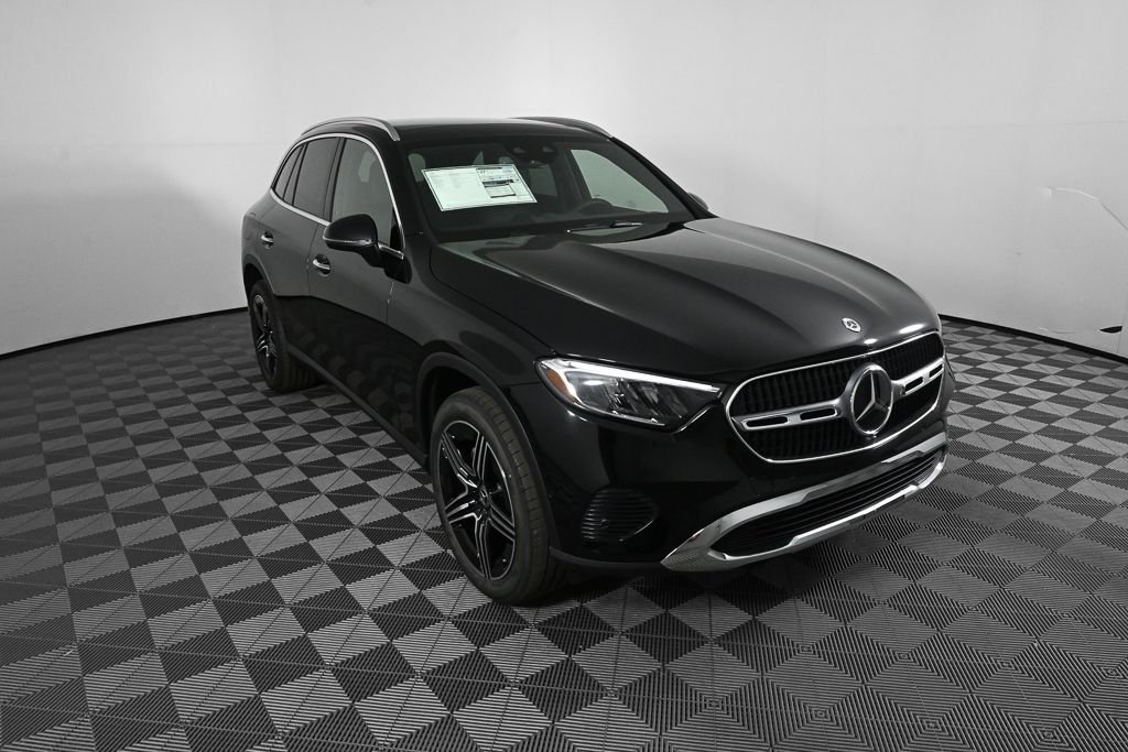 New 2026 Black Mercedes-Benz GLC 300 image 23