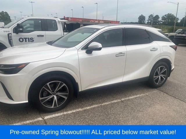 Used 2023 White Lexus 350 Premium image 2