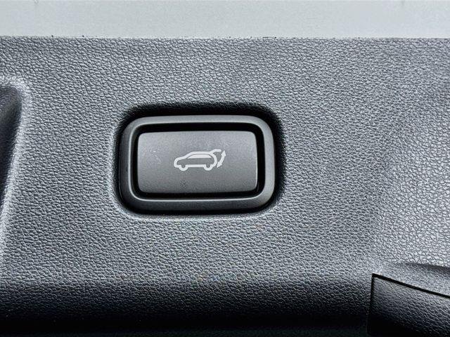 New 2026 White Hyundai Limited FWD image 48