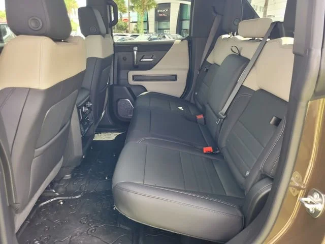 2026 GMC HUMMER EV 2X - Photo 6