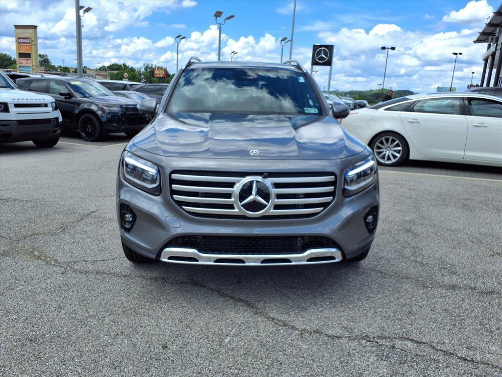 New 2026 Mountain Grey Met Mercedes-Benz GLB 250 image 8