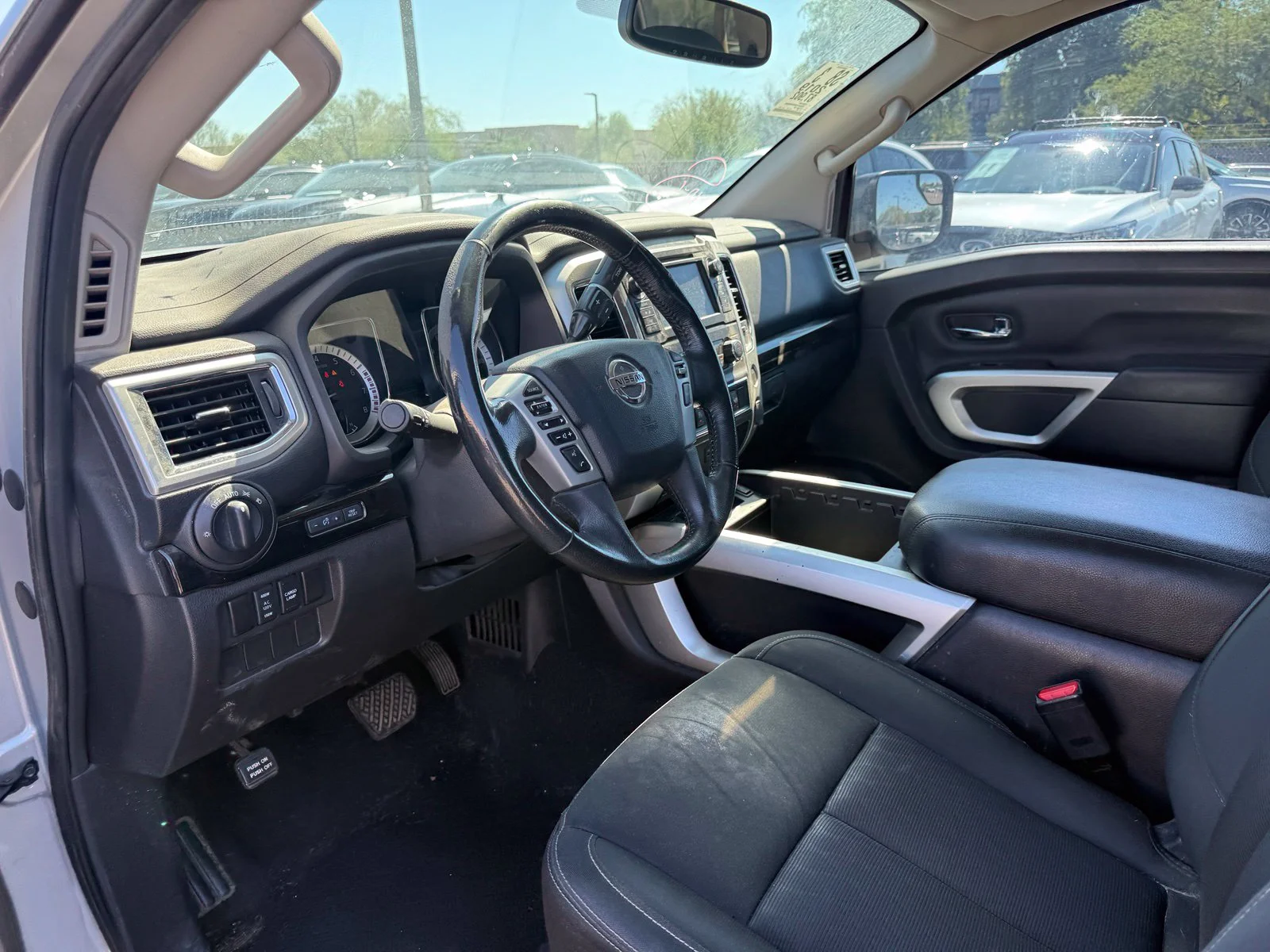 Used 2019 Brilliant Silver Nissan SV image 13