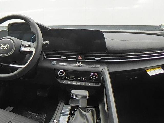 New 2026 White Hyundai Limited image 24