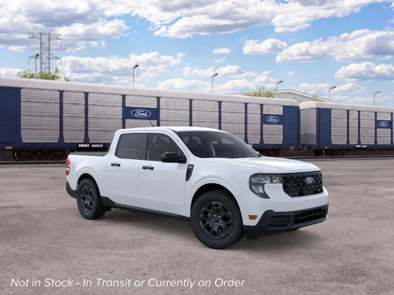 New 2026 Oxford White Ford XLT image 7
