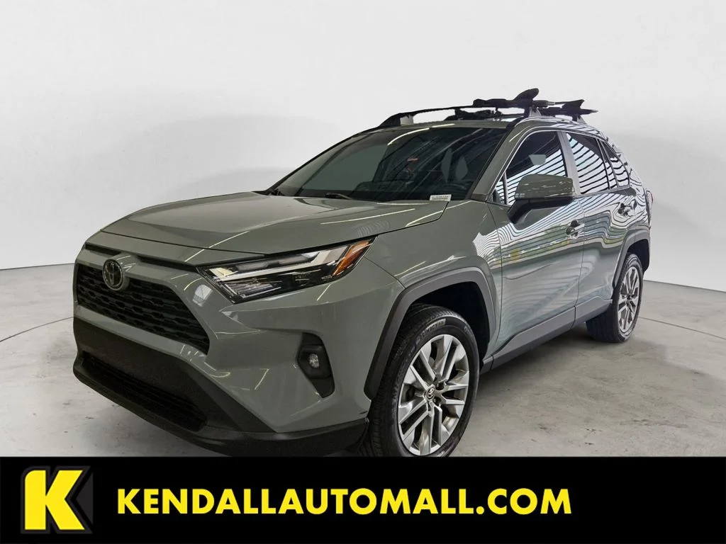 Used 2022 Gray Toyota XLE Premium image 1