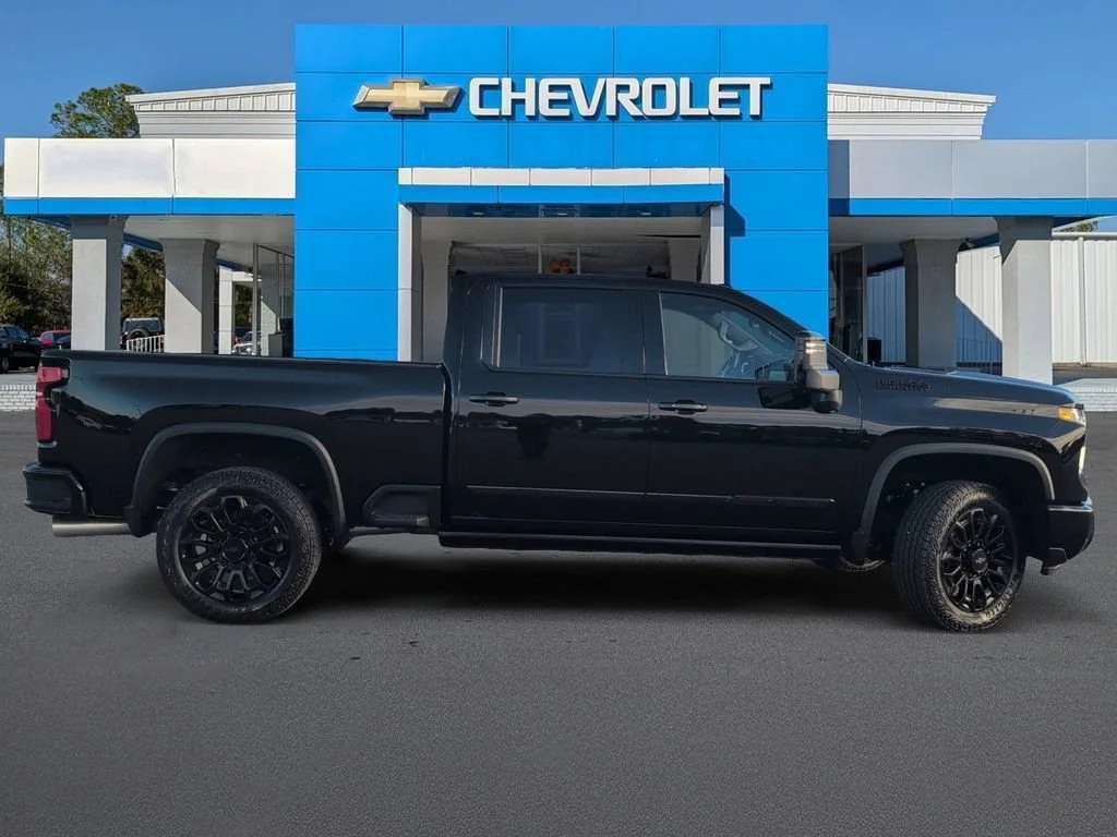 New 2026 Black Chevrolet High Country image 2