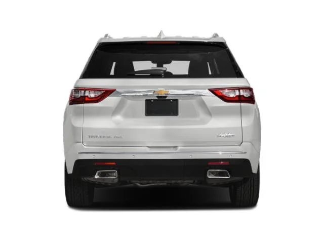 Used 2018 Iridescent Pearl Tricoat Chevrolet High Country image 8