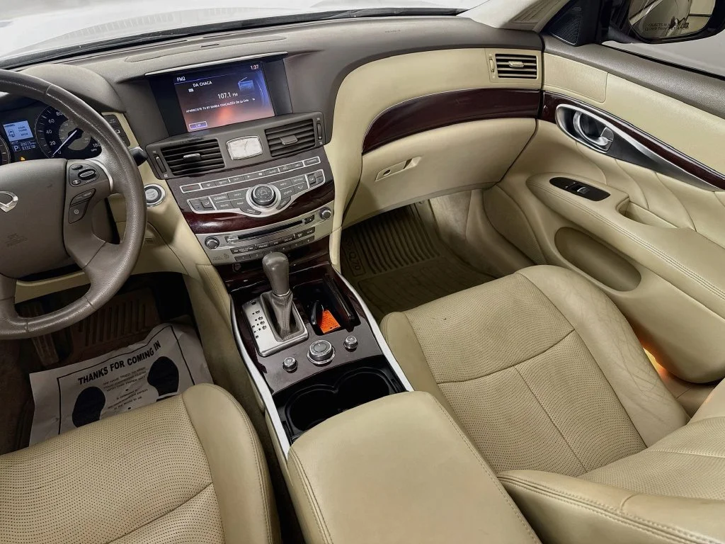 Used 2015 Black INFINITI 3.7 image 30