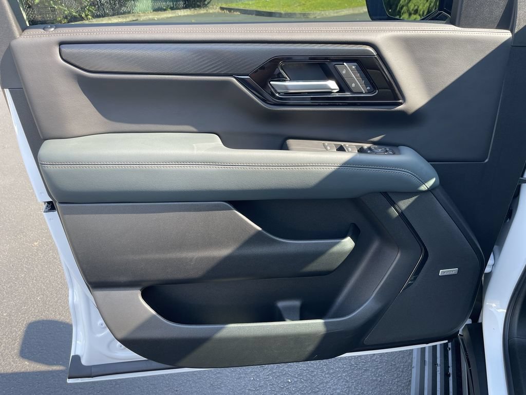 2026 GMC Yukon XL AT4 - Photo 23