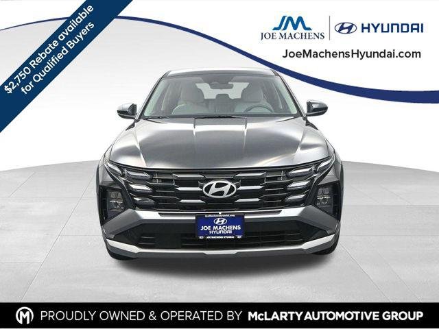 New 2026 Black Hyundai SE FWD image 3