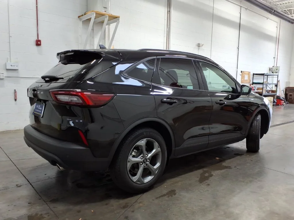 Certified Used 2026 Black Metallic Ford ST-Line image 6