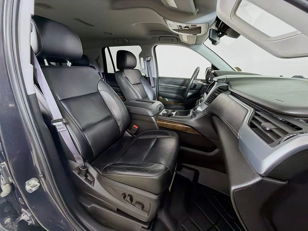 Used 2016 Tungsten Metallic Chevrolet LT image 27