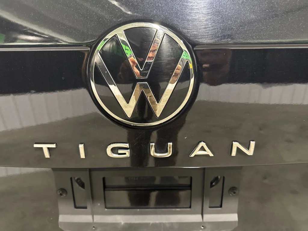 Used 2024  Volkswagen SE image 8