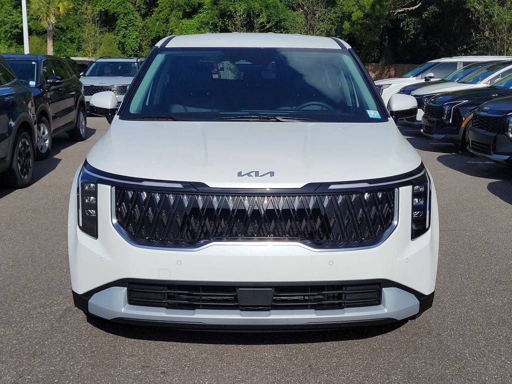 New 2026 White Kia LXS image 2