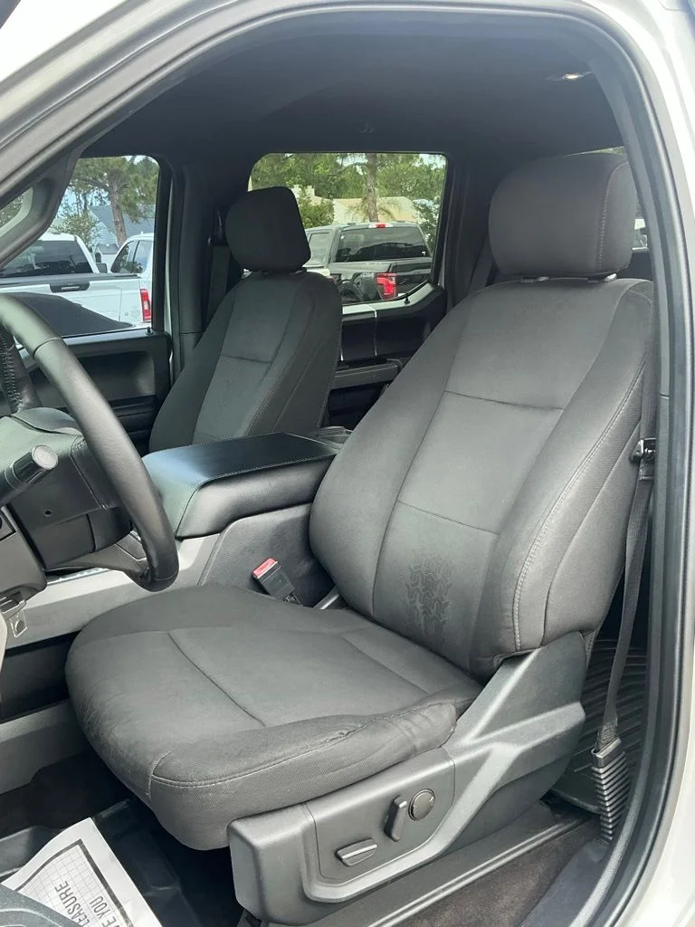 Used 2020 Silver Ford XLT image 40