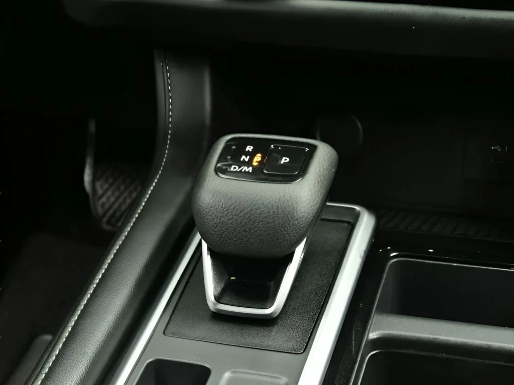 Used 2025 Gun Metallic Nissan SV image 17