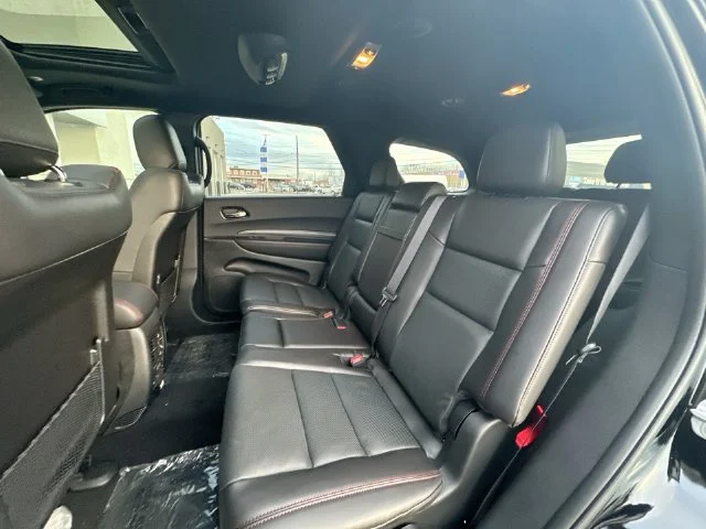 New 2026 Diamond Black Clear-Coat Exterior Paint Dodge GT Plus image 26