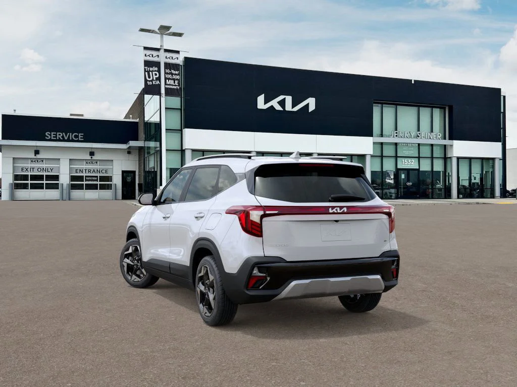 New 2026 Snow White Pearl Kia S image 4