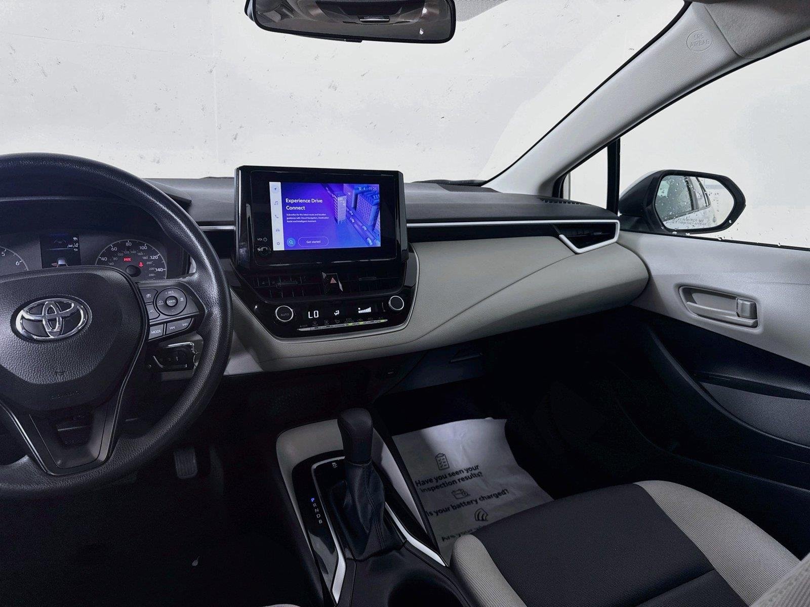 Used 2025 Ice Cap Toyota LE image 21