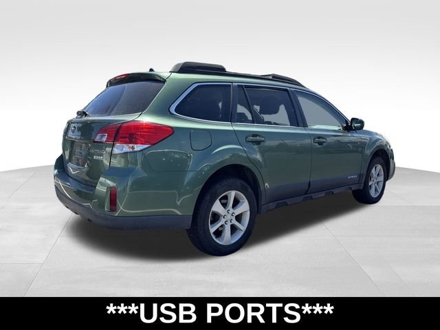 Used 2014 Green Subaru 2.5i Premium image 3
