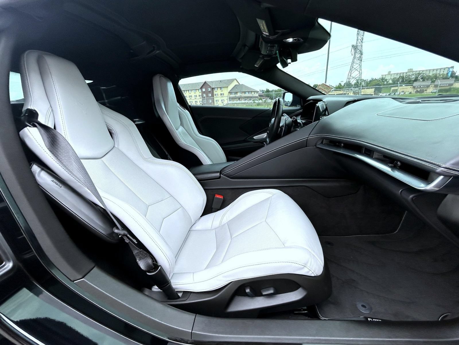 2022 Chevrolet Corvette 1LT - Photo 17
