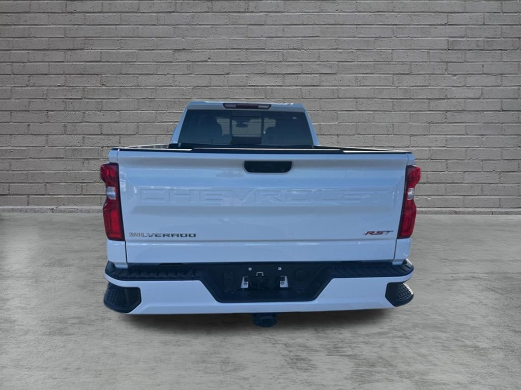 Used 2025 White Chevrolet RST image 38