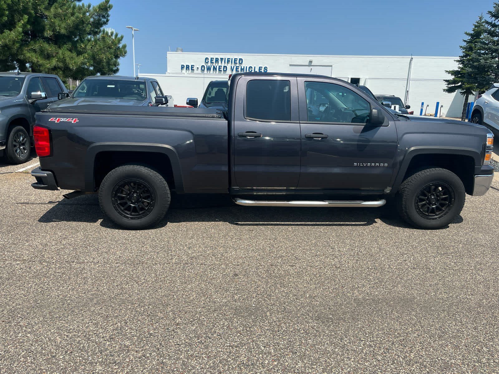Used 2014 Chevrolet Silverado 1500 LT with VIN 1GCVKREC6EZ214713 for sale in Brooklyn Center, Minnesota