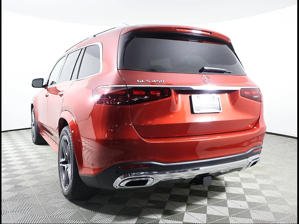 Used 2025 MANUFAKTUR Cardinal Red Metallic Mercedes-Benz GLS 450 image 4