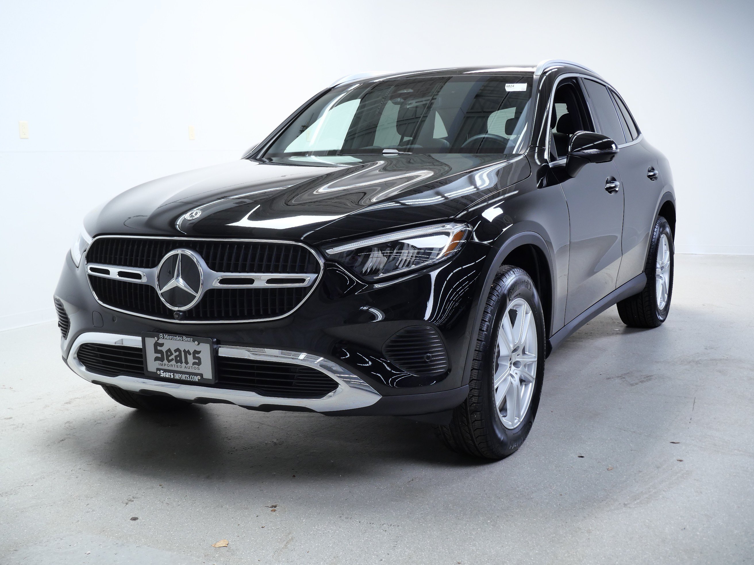 Certified Used 2026 Black Mercedes-Benz GLC 300 image 12