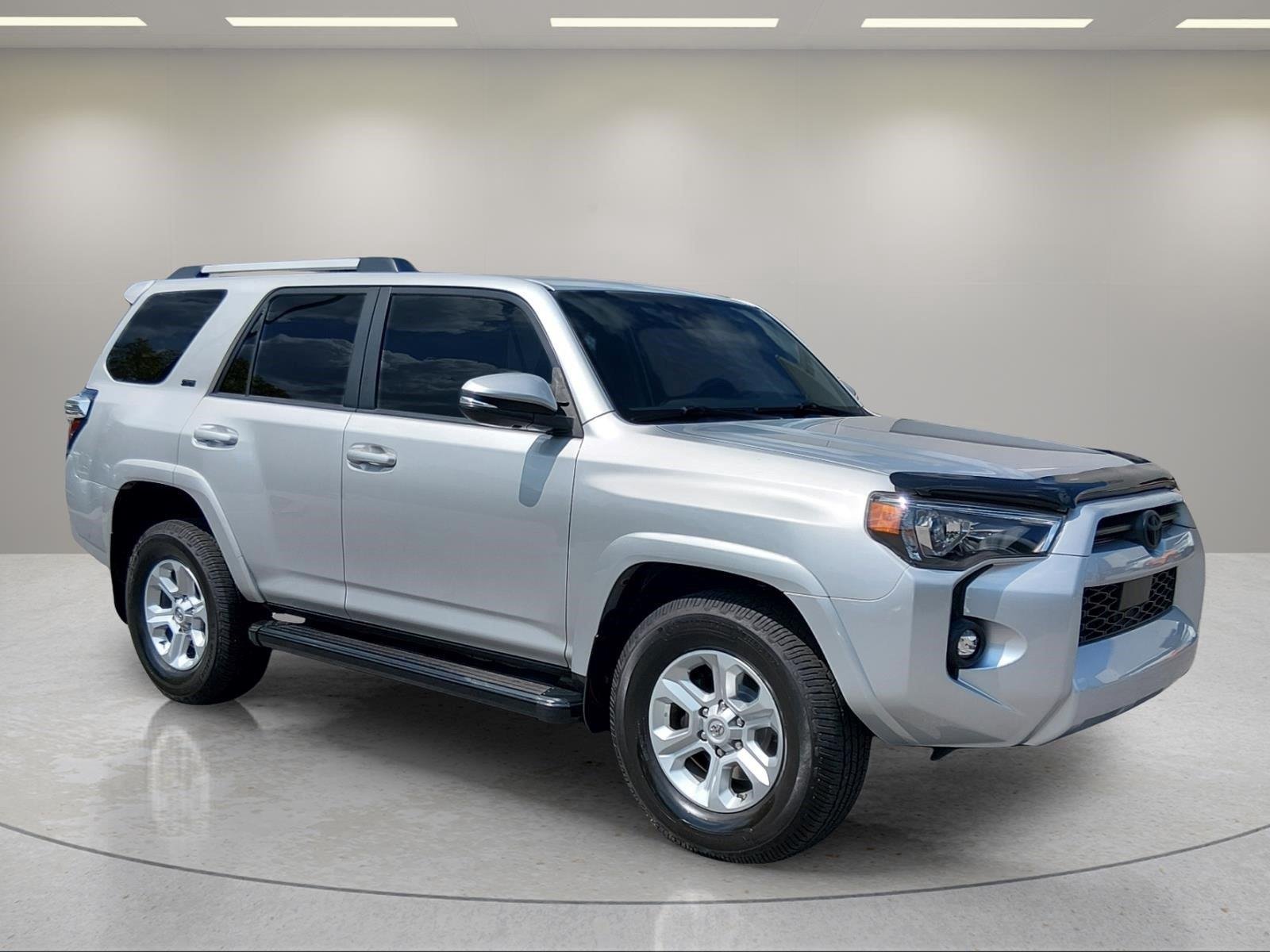 Used 2021 Classic Silver Metallic Toyota SR5 Premium image 7