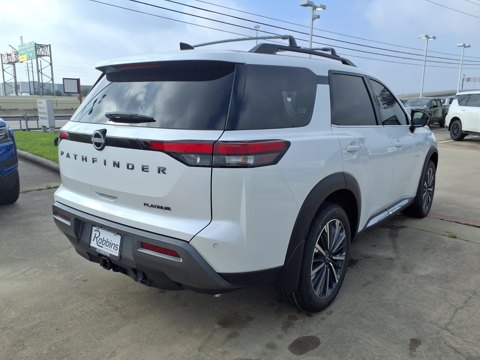 2026 Nissan Pathfinder Platinum White at Robbins Nissan