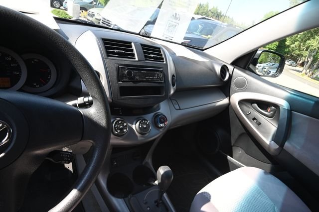 Used 2008 Green Toyota Base image 9