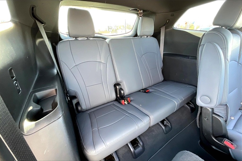 2023 BUICK ENCLAVE - Image 25