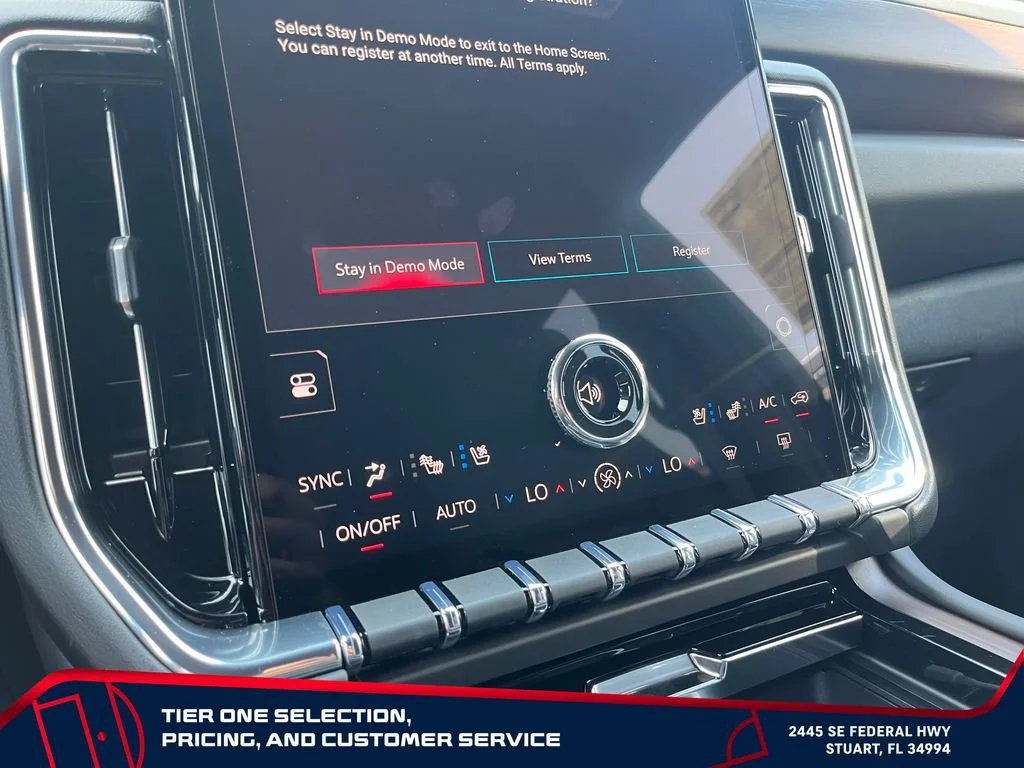 2026 GMC Yukon XL Denali - Photo 30