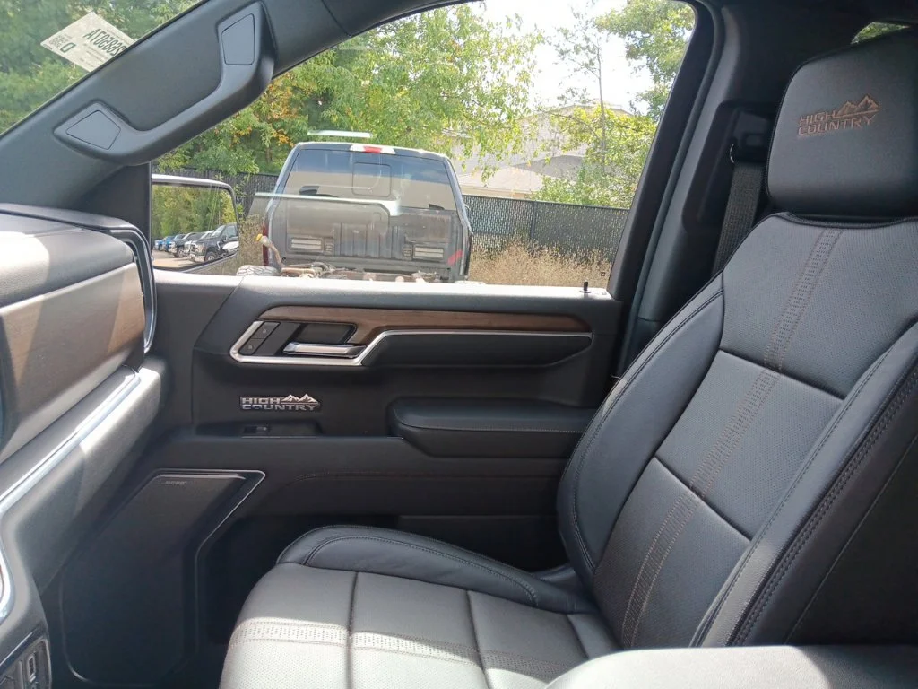 Used 2026 Cypress Gray Chevrolet High Country image 24