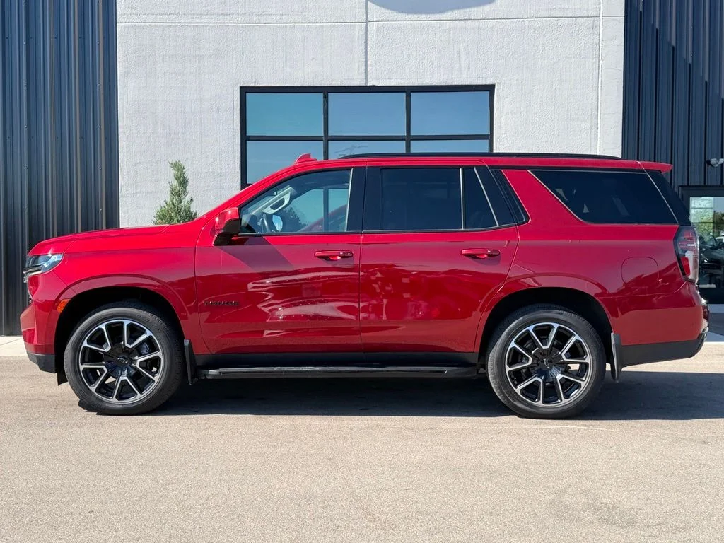 Used 2021 Red Chevrolet RST image 2