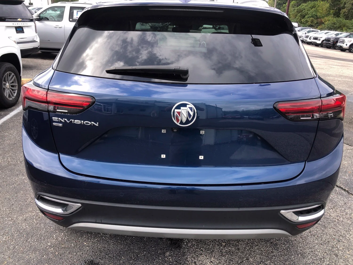 Used 2023 Blue Buick Essence image 19