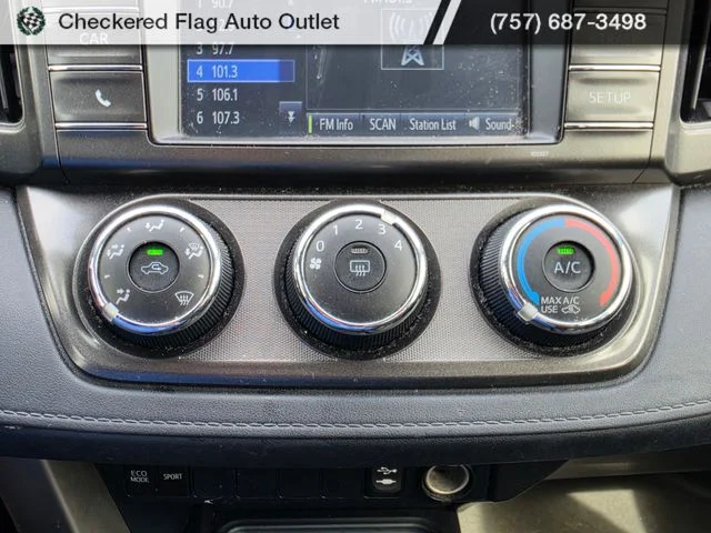 Used 2014 Pyrite Mica Toyota LE image 13