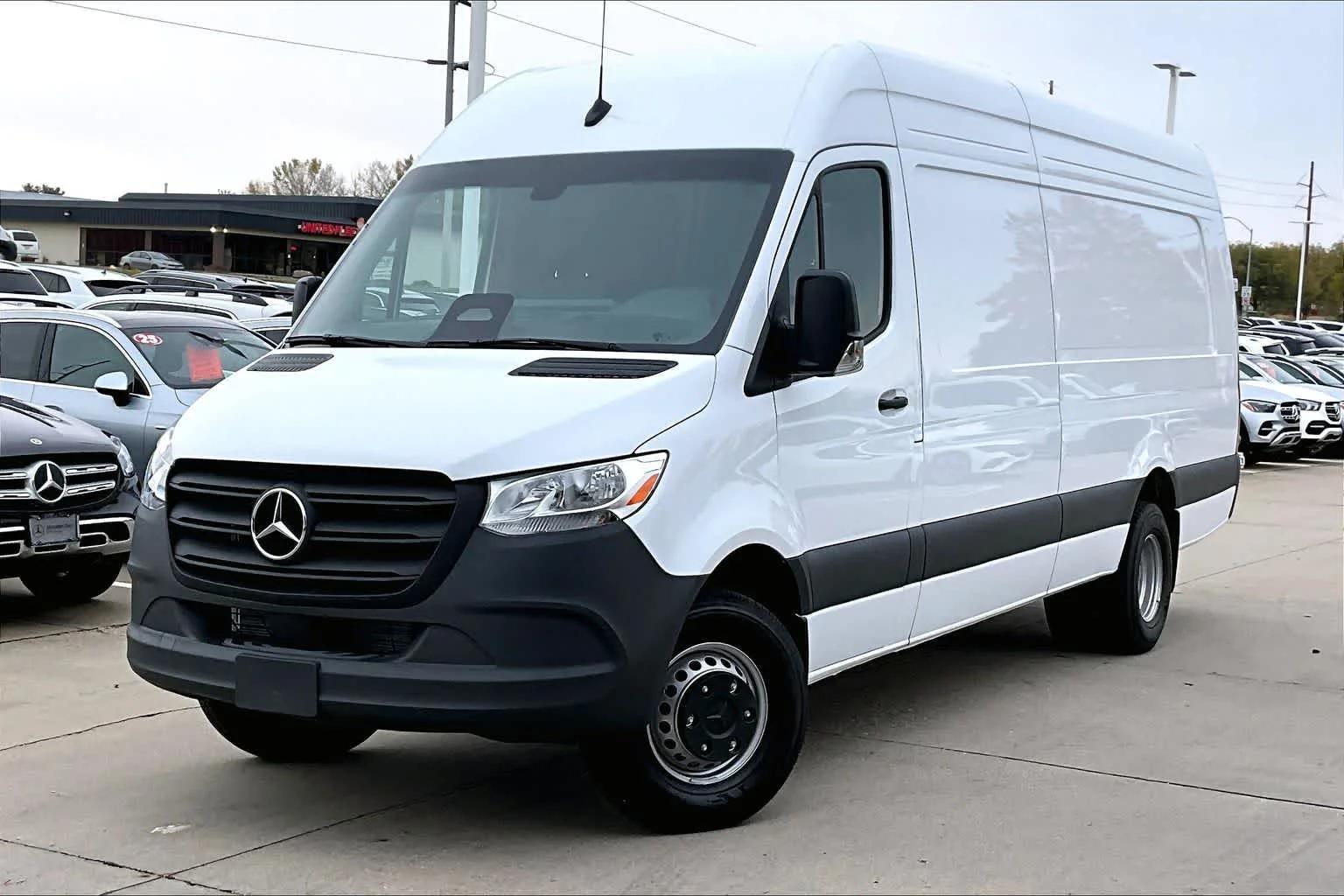 2026 Mercedes-Benz Sprinter 3500XD 170 Ext WB HO High Roof's photo