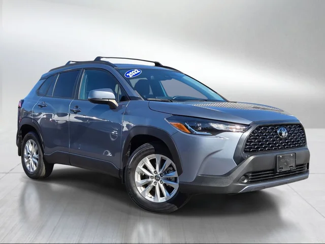 2022 Toyota Corolla Cross LE