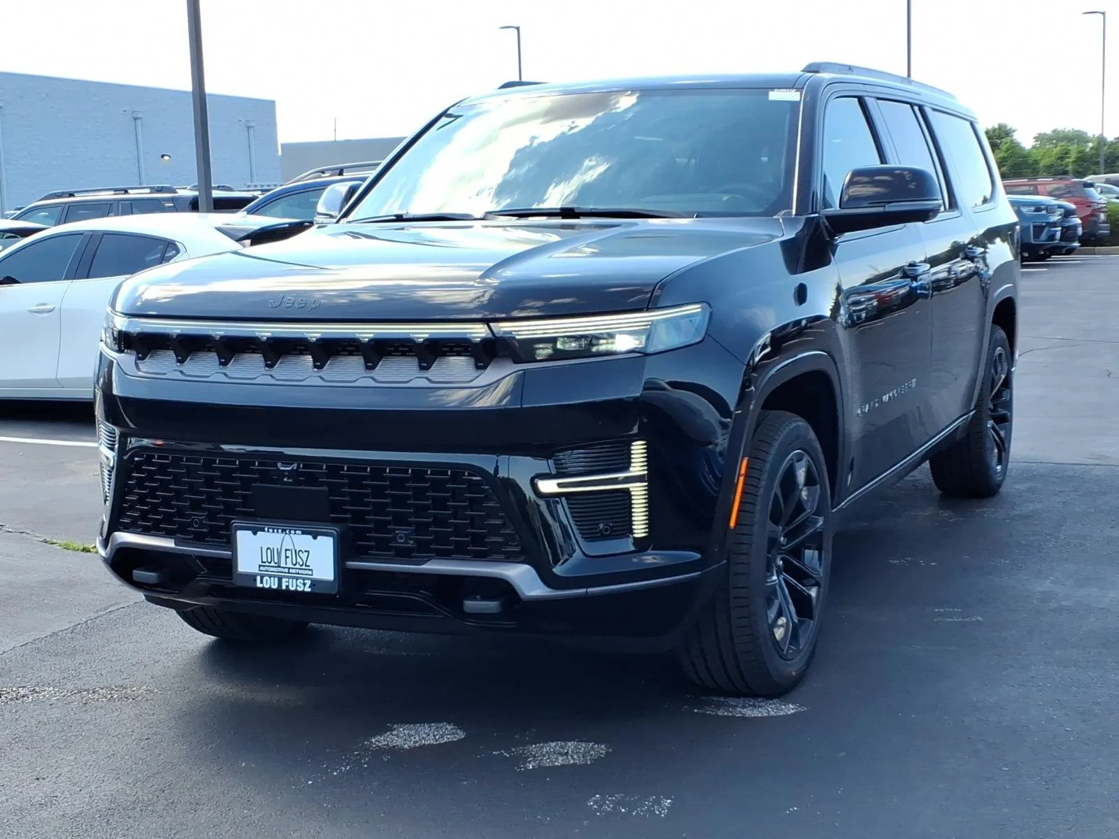 New 2026 High Gloss Black Jeep Summit Obsidian image 2