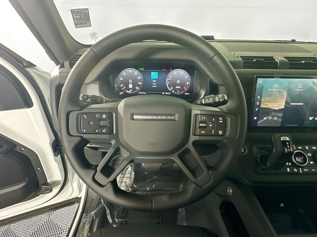 2025 Land Rover Defender S - Photo 12