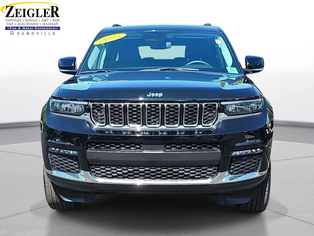 Used 2023 Black Jeep Limited image 2