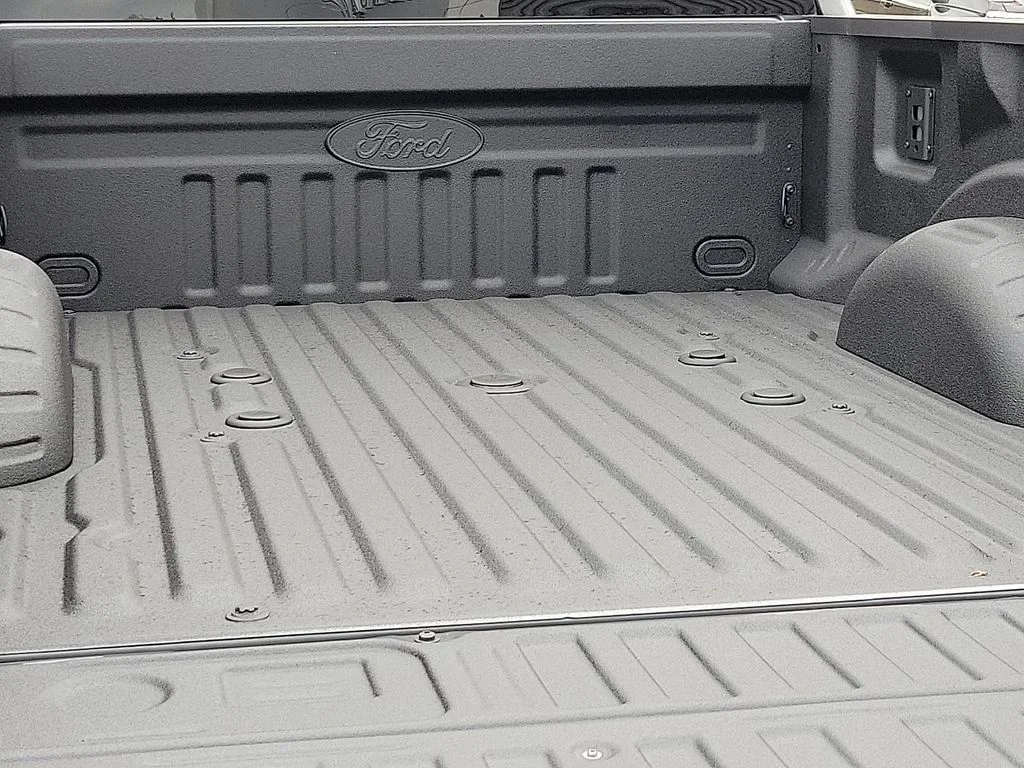 New 2026 Carbonized Gray Metallic Ford F-350® Lariat® image 8