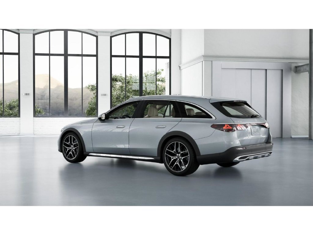 New 2027 Cirrus Silver Metallic Mercedes-Benz E 450 image 29