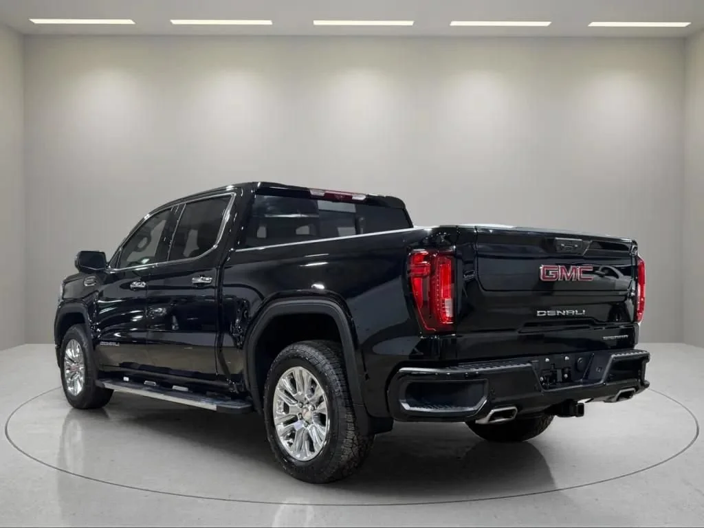 Certified Used 2026 Onyx Black GMC Denali image 3