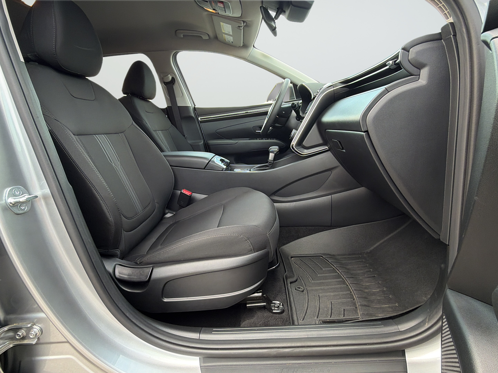 Used 2023 Silver Hyundai SEL image 24