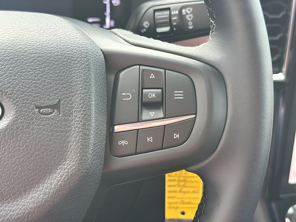 New 2026 Marsh Gray Ford XLT image 15