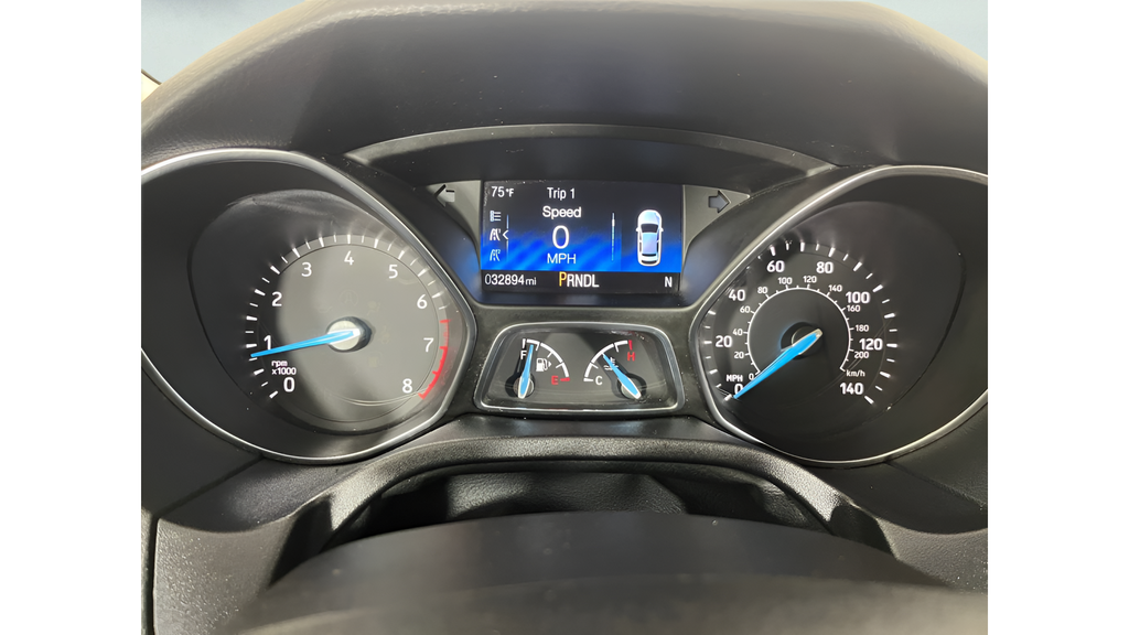 2018 Ford Focus SE - Photo 18
