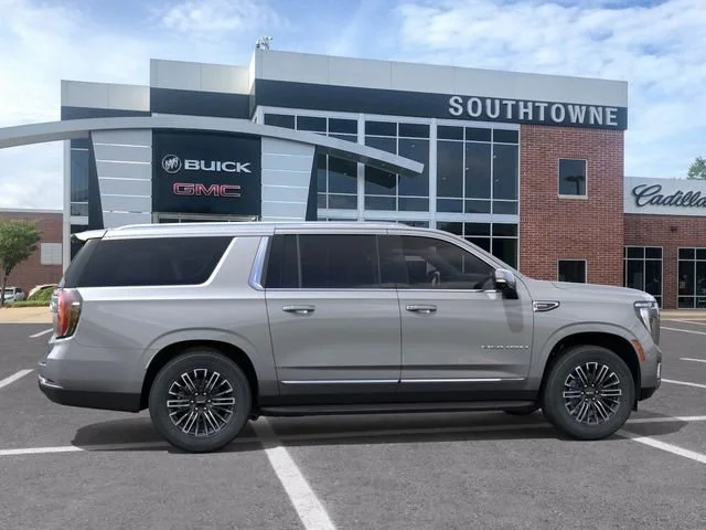 New 2026 Sterling Metallic GMC Elevation image 5